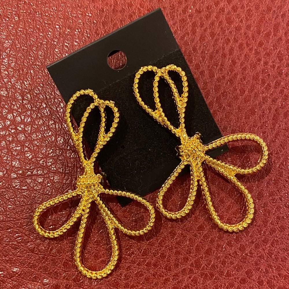 Elegant Gold Loop Earrings